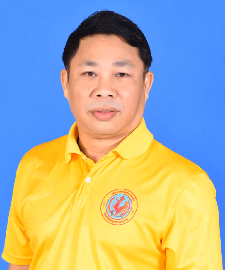 นายปรีชา เกษเวทย์