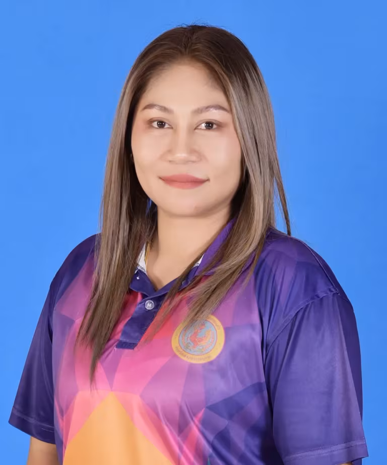 นางสาวเอื้อมพร จัดนอก