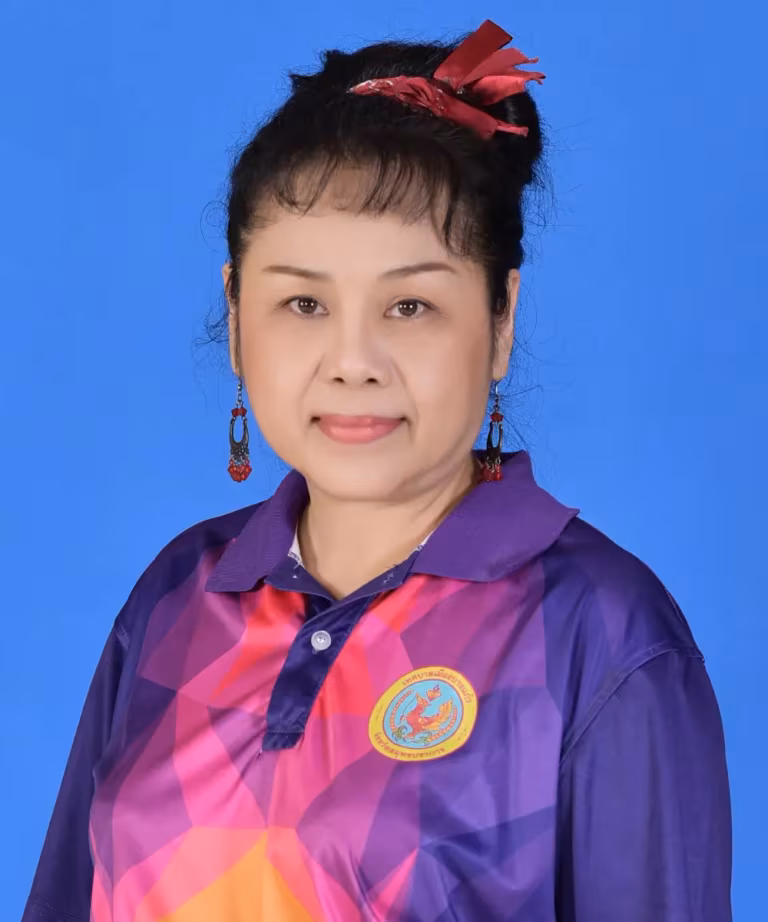 นางน้ำอ้อย ศรแจ่ม