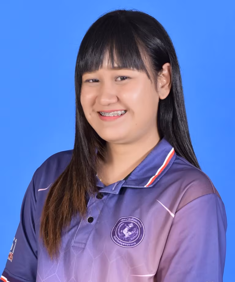 นางสาวชลลดา พิเศษ