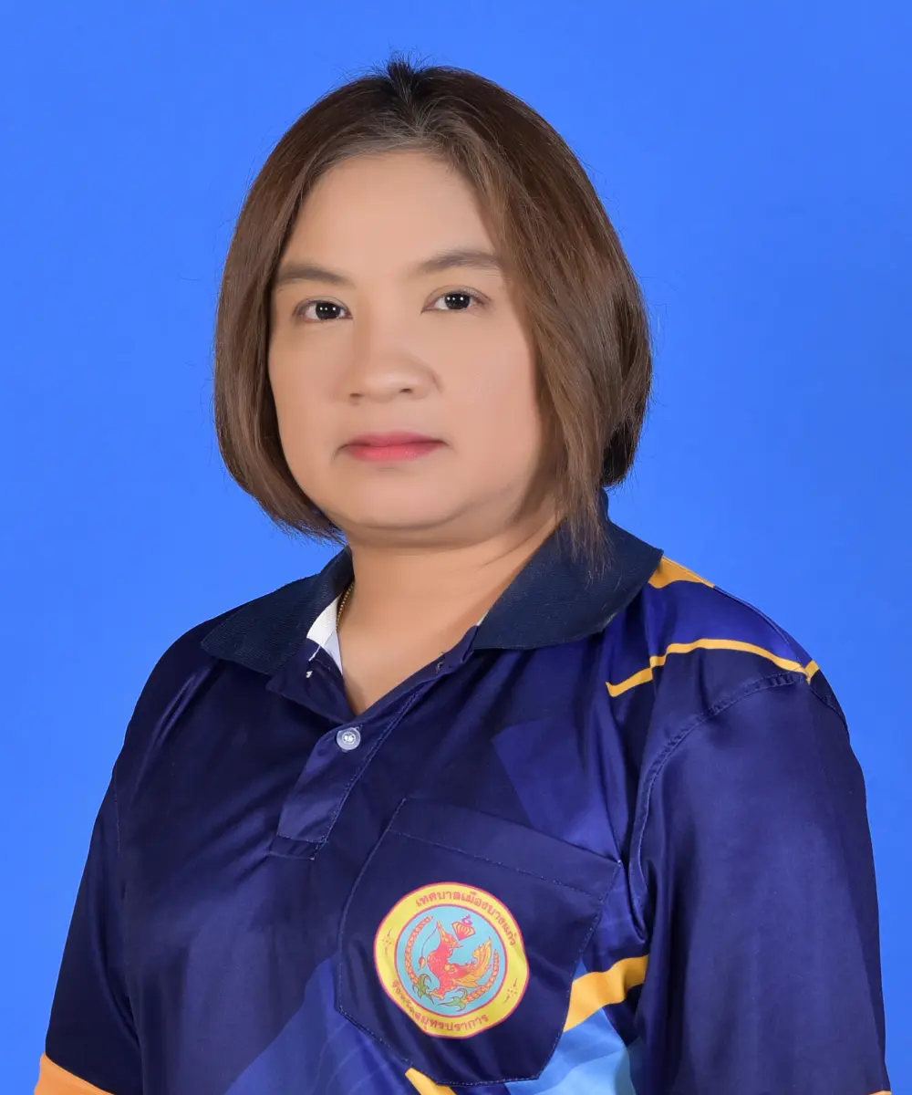 นางมยุรา ดวงจันทร์