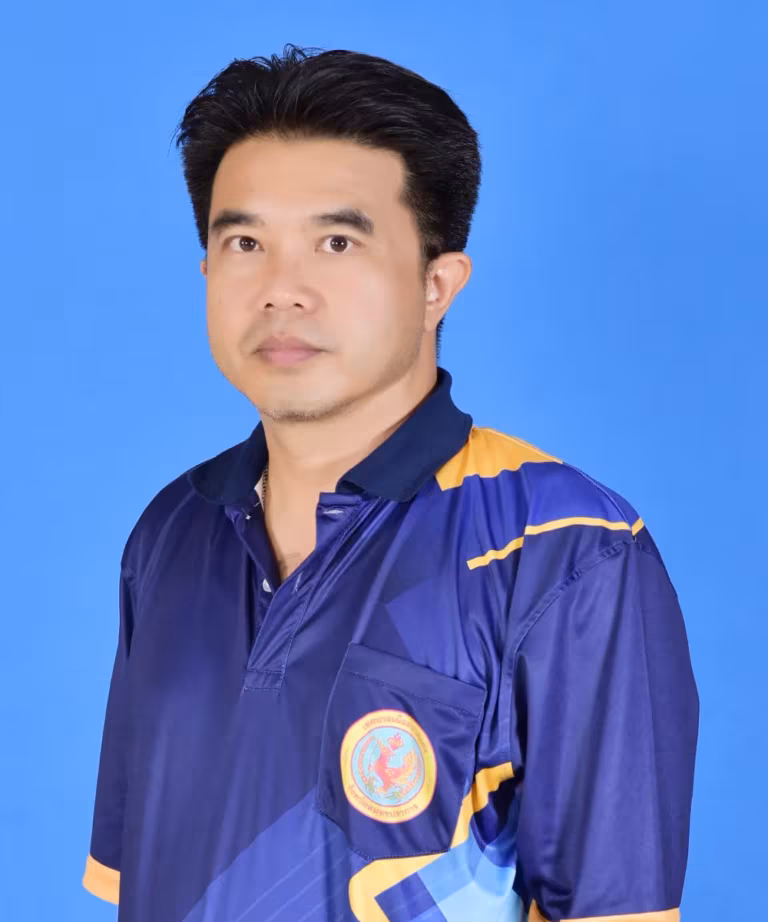 นายชยานนท์ เพชรมีค่า