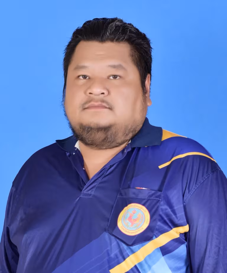 นายสุทธิเกียรติ จินาพงศ์