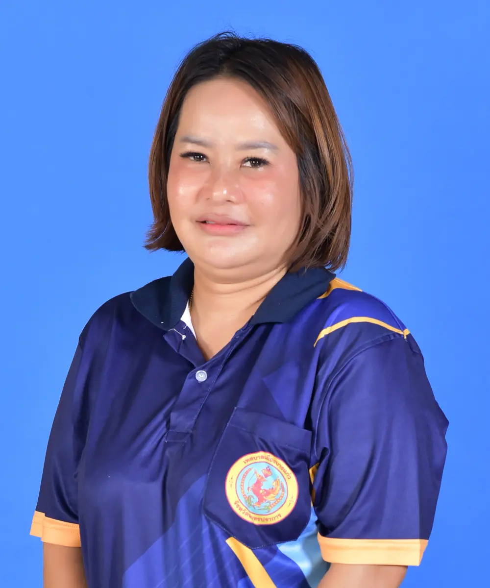 นางสาวธารินี กลิ่นราตรี