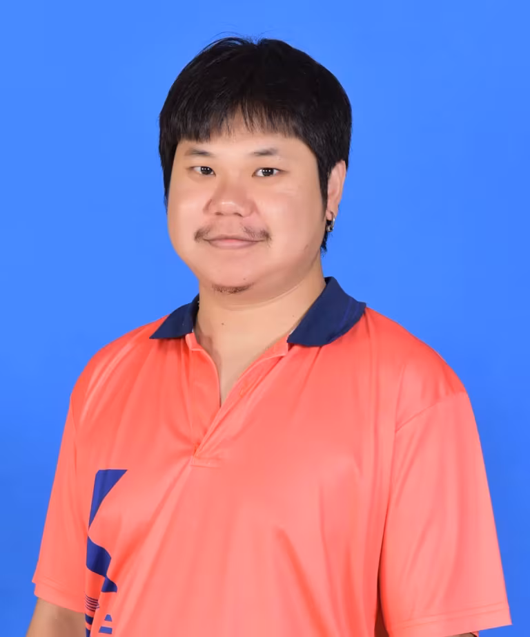 นายอรรคพล กางทอง