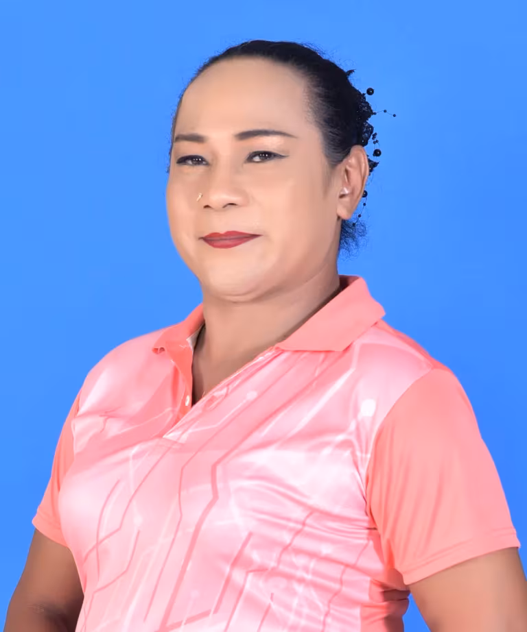 นายชโลธร พงษ์ภมร