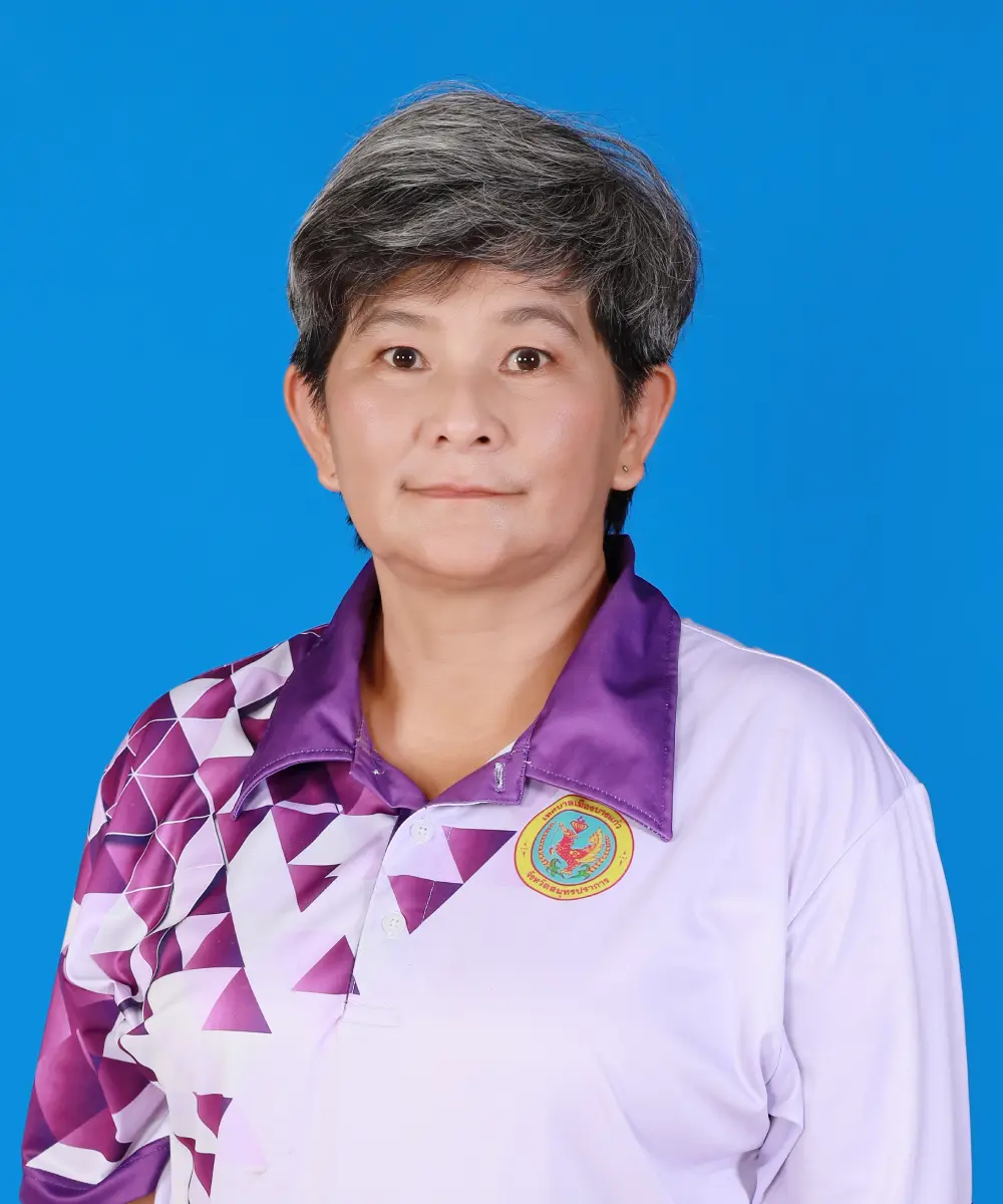 นางสาวโยษิตา เชาวรัตน์