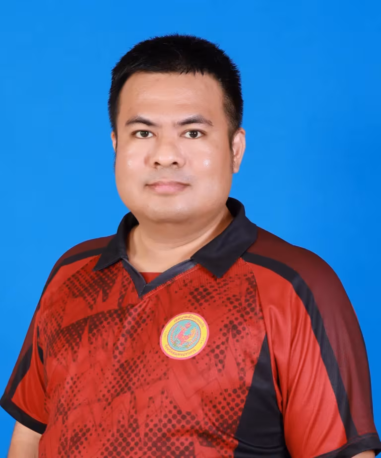 นายรณฉัตร เวียสุวรรณ