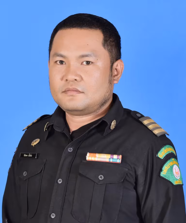 นายนิติเทพ เนื้อนิ่ม