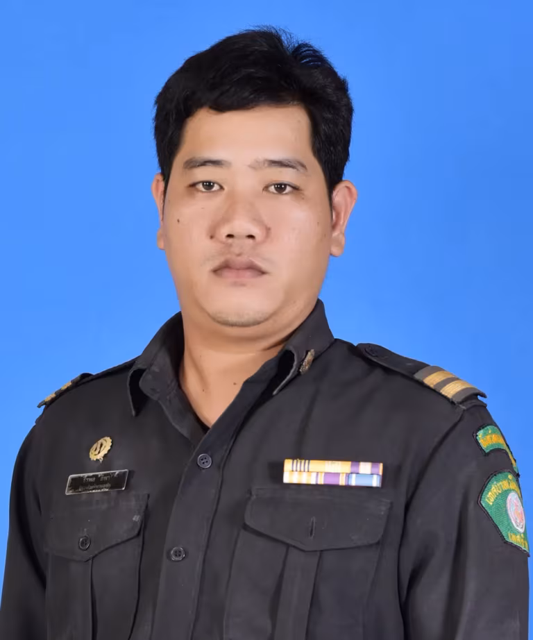 นายธึรพล ลิพา